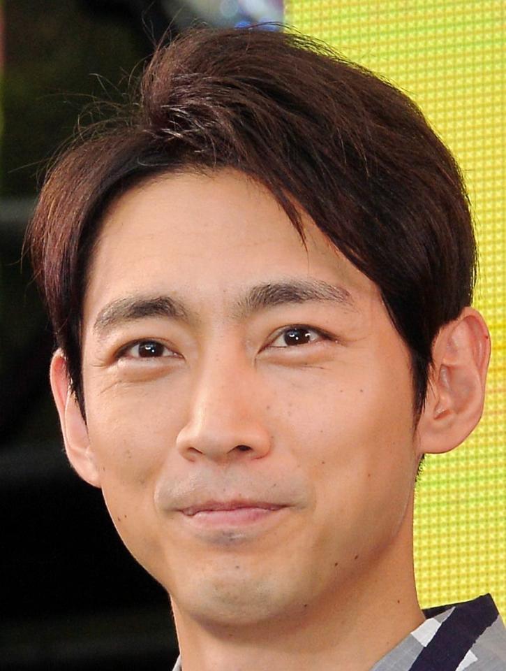 小泉孝太郎の彼女は何人 芦名星さんとの結婚や熱愛の噂は 馴れ初めや出会いも